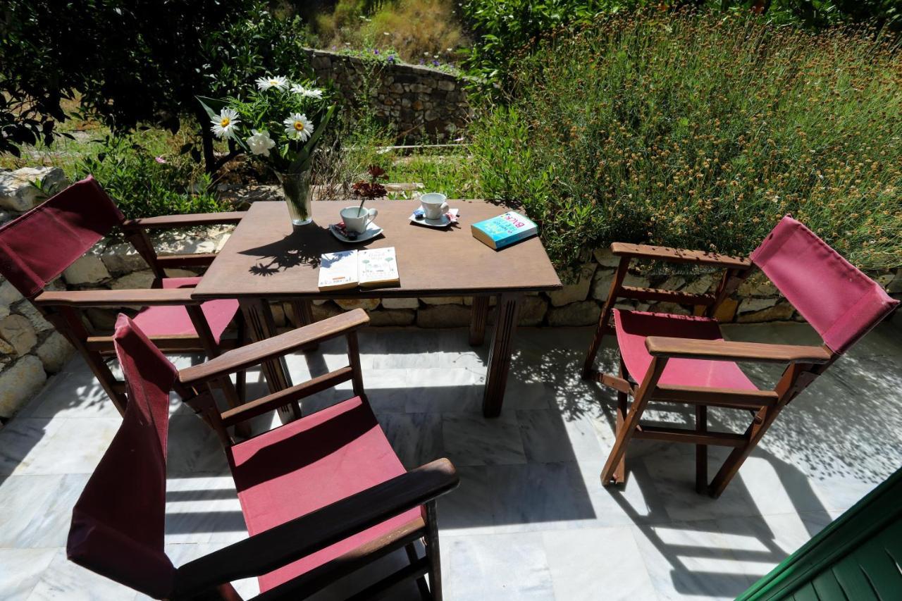 Bastas & 2* Lakka (Paxos)